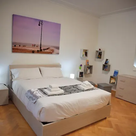 La Casa Dell'artista Apartamento *